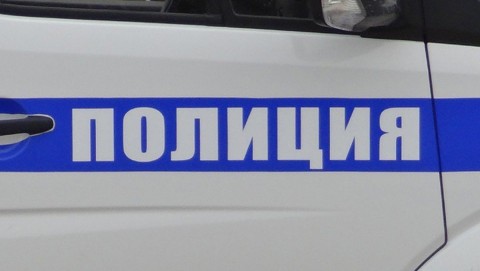 В Ольховатском районе полицейскими задержана подозреваемая в причинении тяжкого вреда здоровью местному жителю
